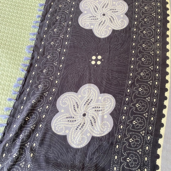 ECHO COTTON BLUE FRINGE SCARF SHAWL - Picture 8 of 14